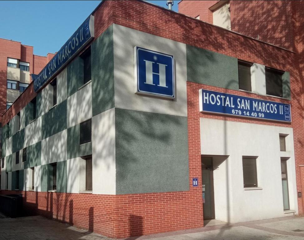 Hostal San Marcos II Guadalajara Eksteriør bilde